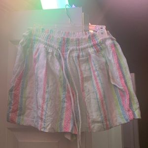 SO CUTE striped shorts w elastic drawstring waist!